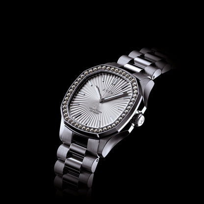 PB012 Silver by Patricia Bonaldi